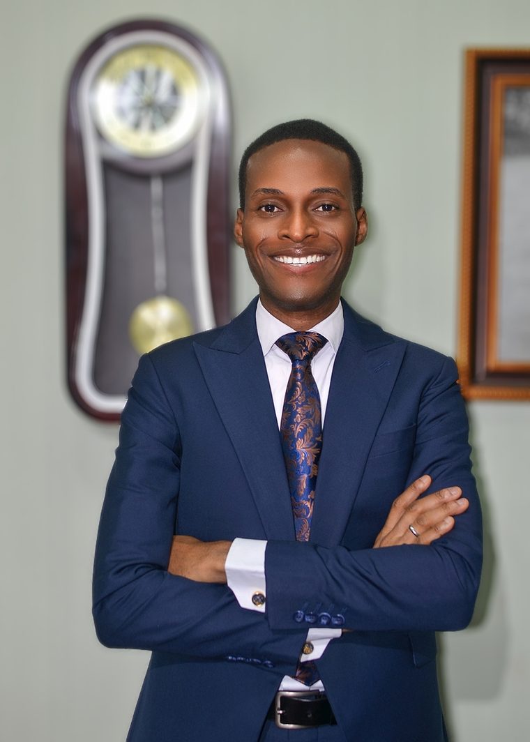 Oluwaseyi Ashiru — Lead Facilitator, Everything Remote Job